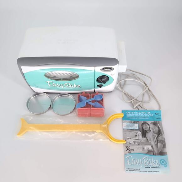 2003 Hasbro Teal and White Easy Bake Oven with Accessories FOR PARTS ONLY FLAWS - Picture 2 of 11